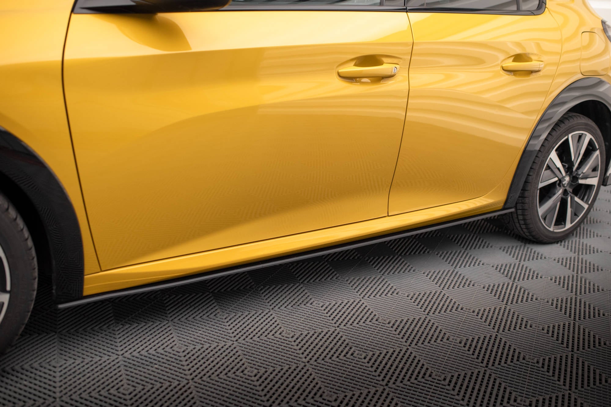 Praguri Peugeot 208 GT Mk2 2019- v5 - Maxton Design