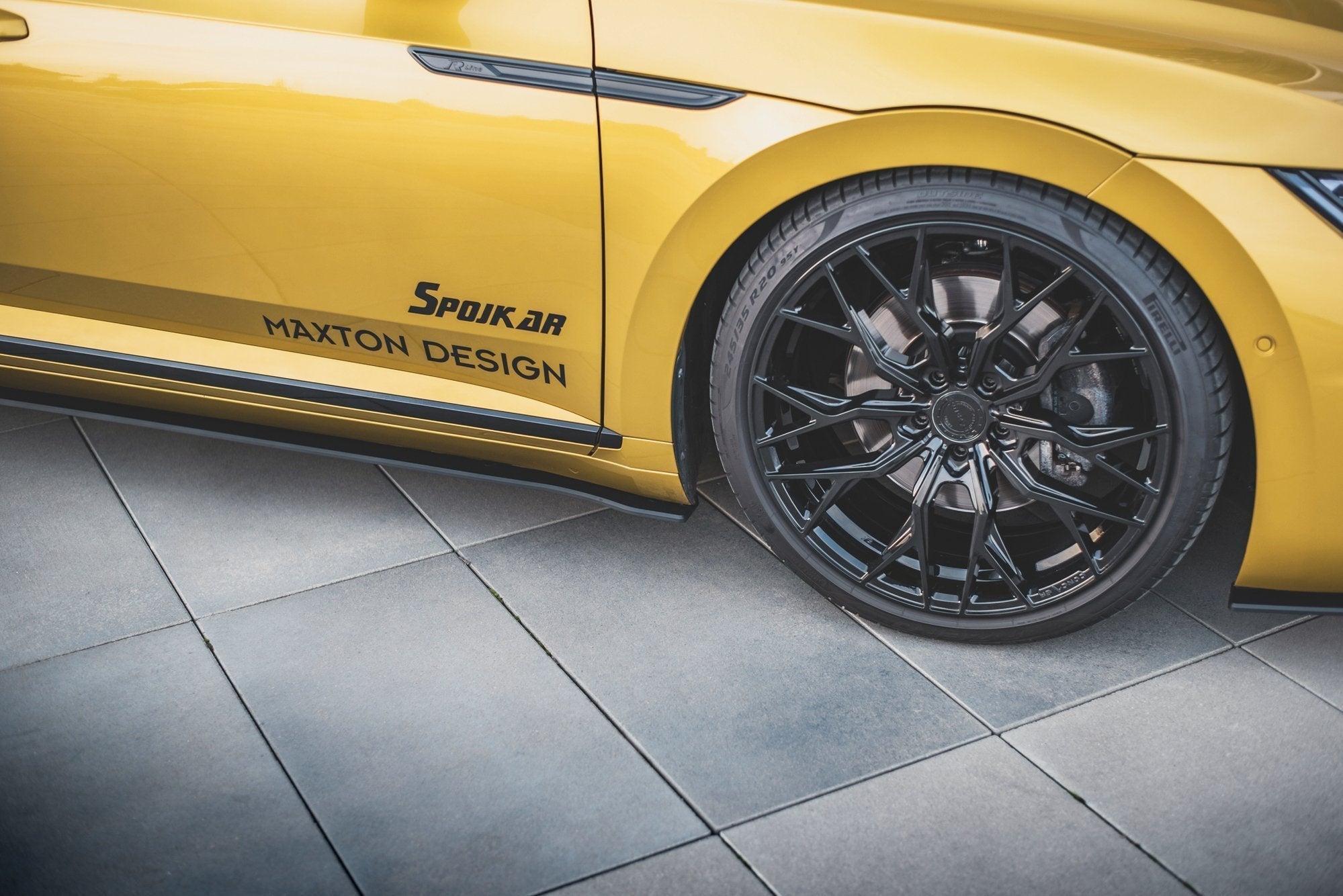 Praguri Volkswagen Arteon R-Line 2017- v2 - Maxton Design