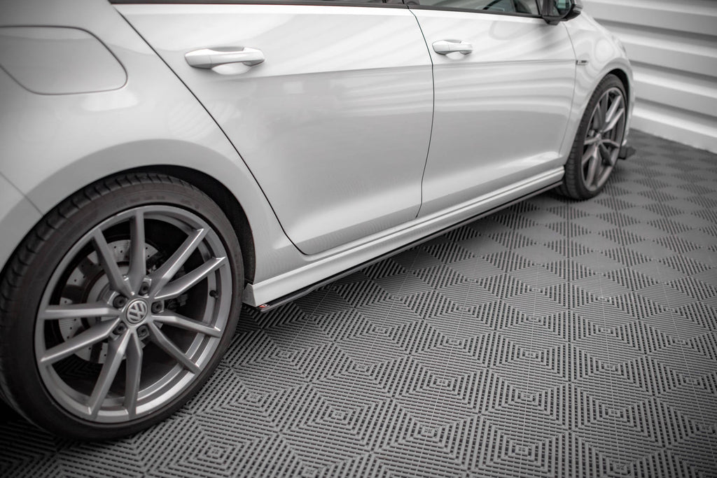 Praguri Volkswagen Golf 7 R 2013-2016 v16 - Maxton Design