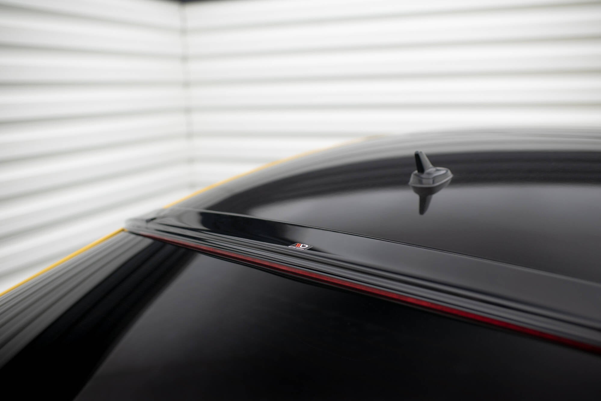 Eleron luneta Volkswagen Arteon 2017- v1 - Maxton Design