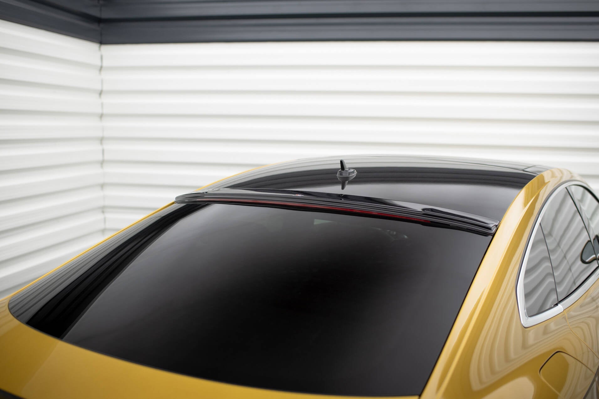 Eleron luneta Volkswagen Arteon 2017- v1 - Maxton Design