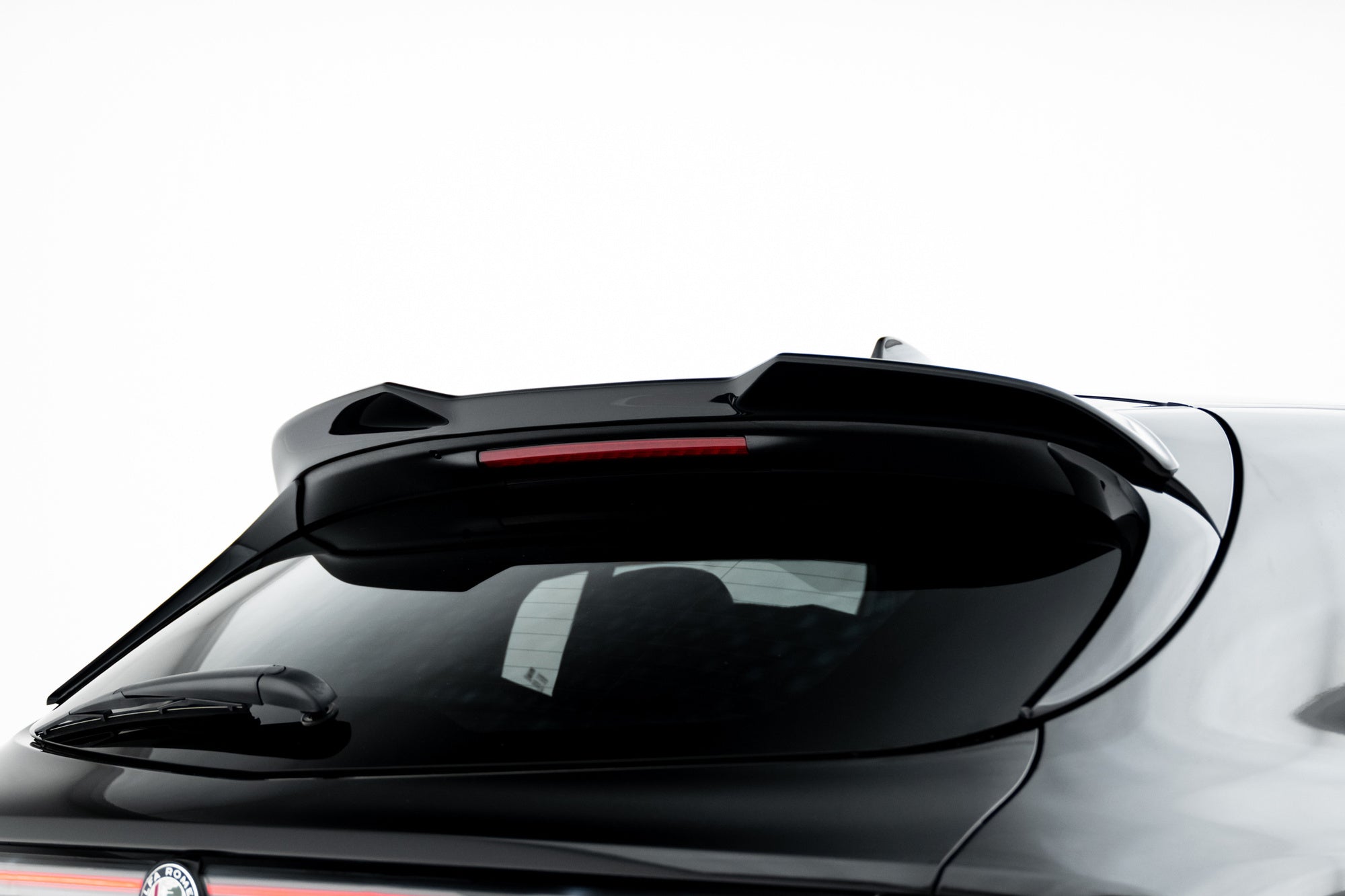 Eleron spoiler cap Alfa Romeo Tonale Mk1 2022- v1 - Maxton Design