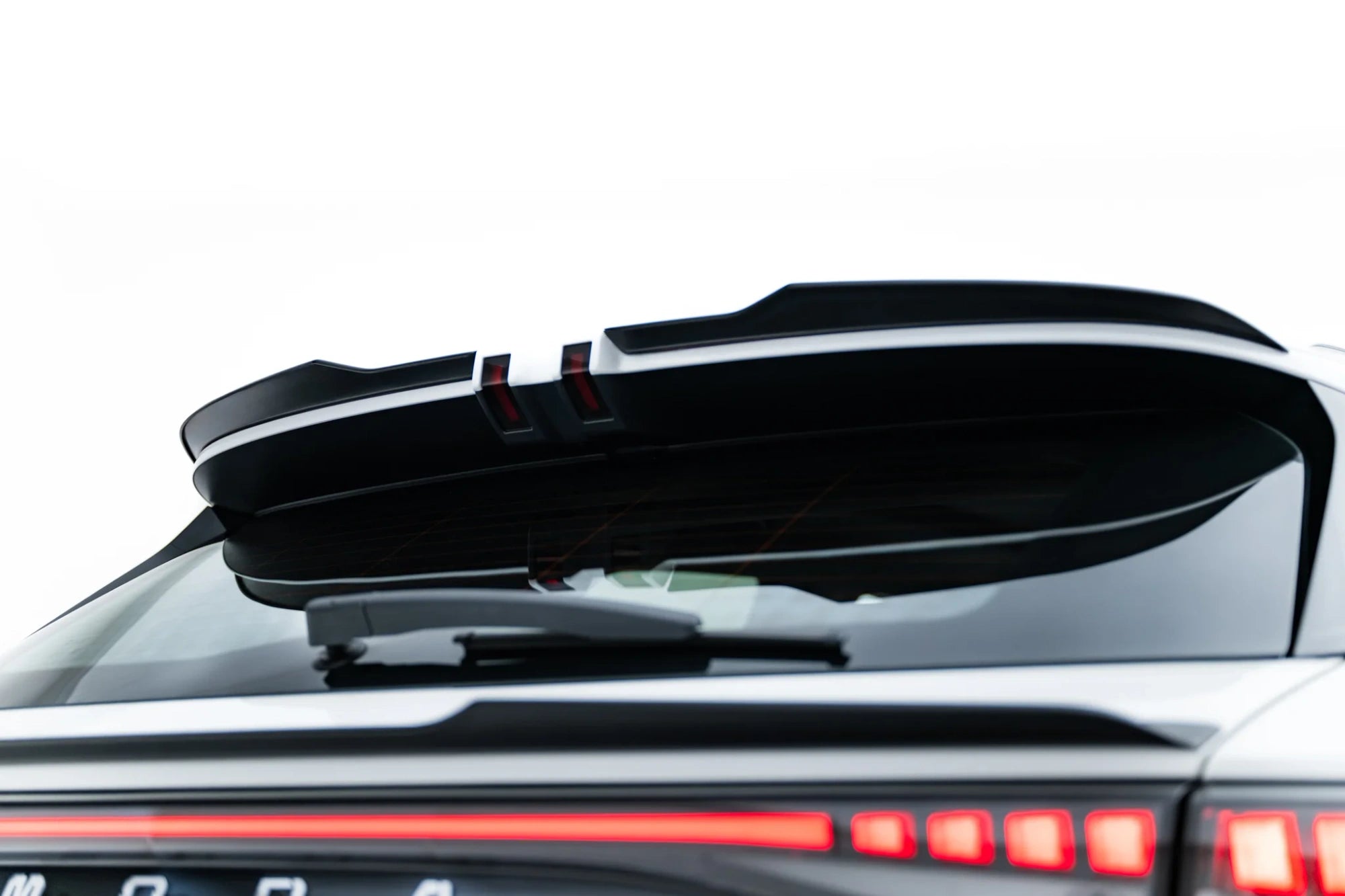 Eleron spoiler cap 3D Omoda 9 Mk1 - Maxton Design