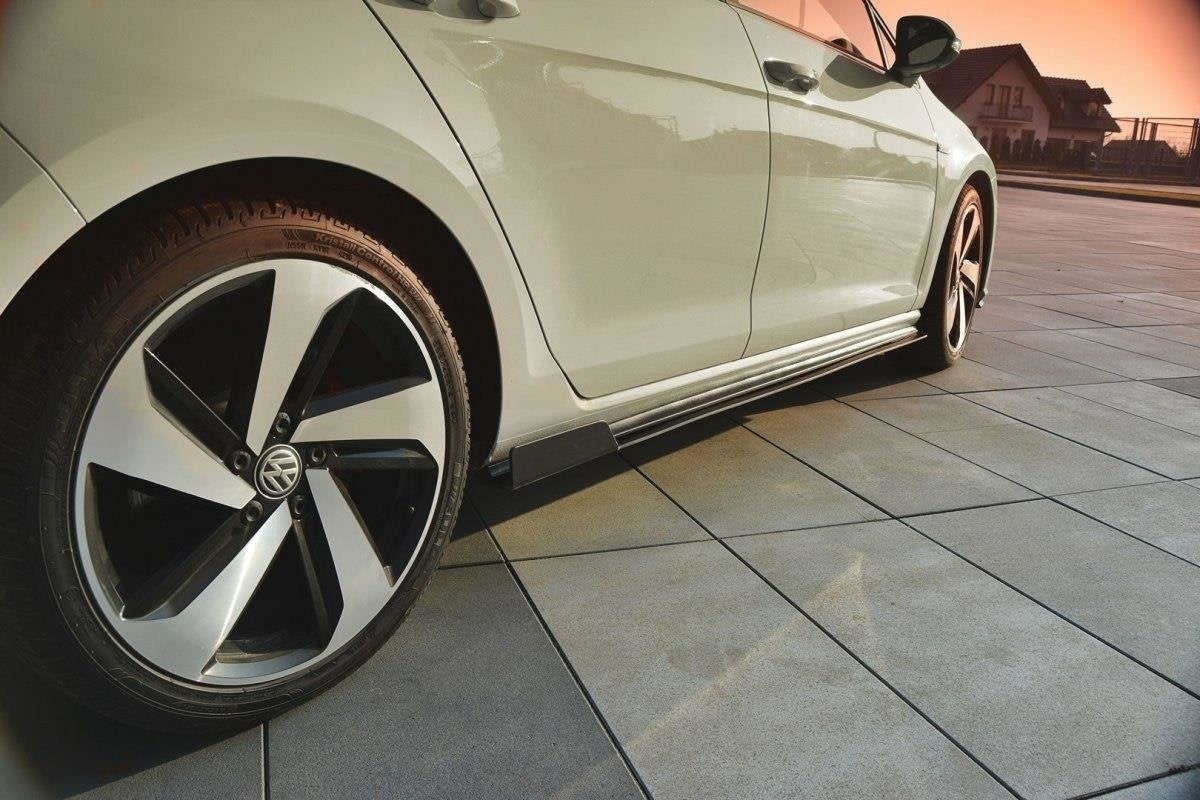 Praguri Volkswagen Golf 7 GTI Facelift 2017- v3 - Maxton Design