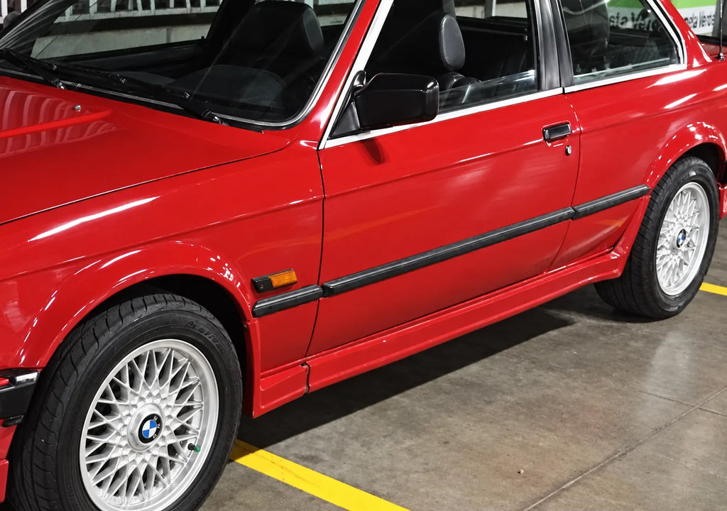 Praguri laterale BMW SERIA 3 E30 aspect PFEBA TFB TUNING