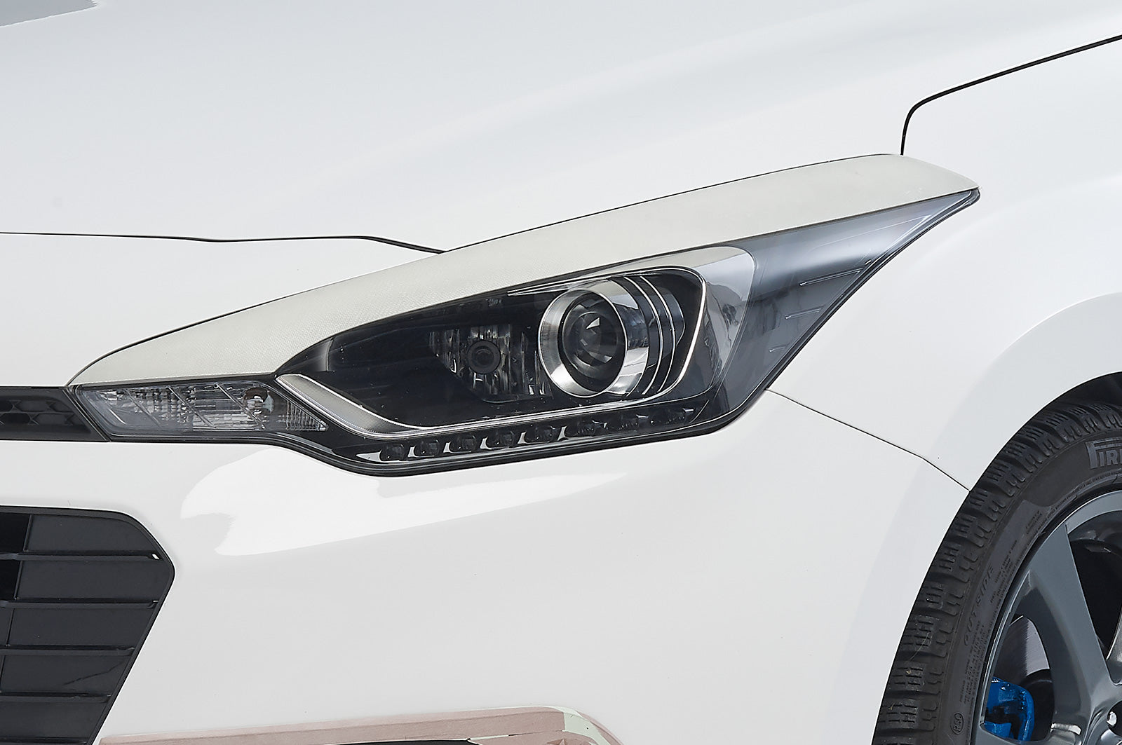 Capace faruri pentru Hyundai I20 GB SB282