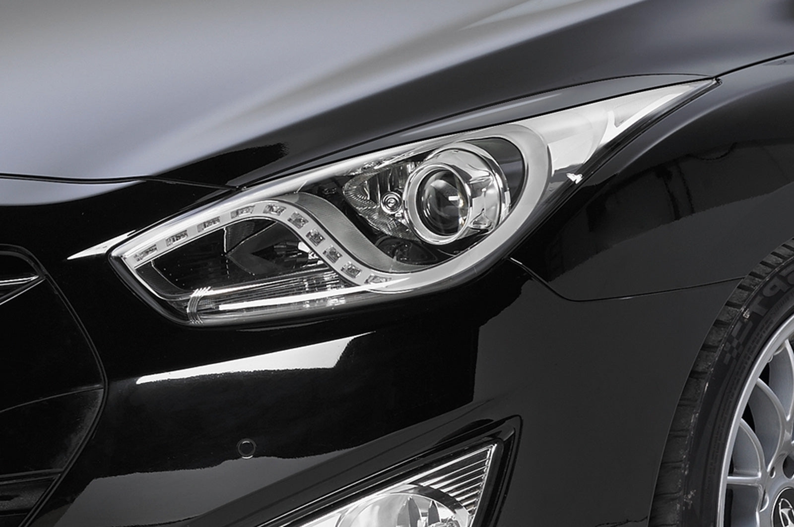 Capace faruri pentru Hyundai i40 (înainte de facelift) SB217