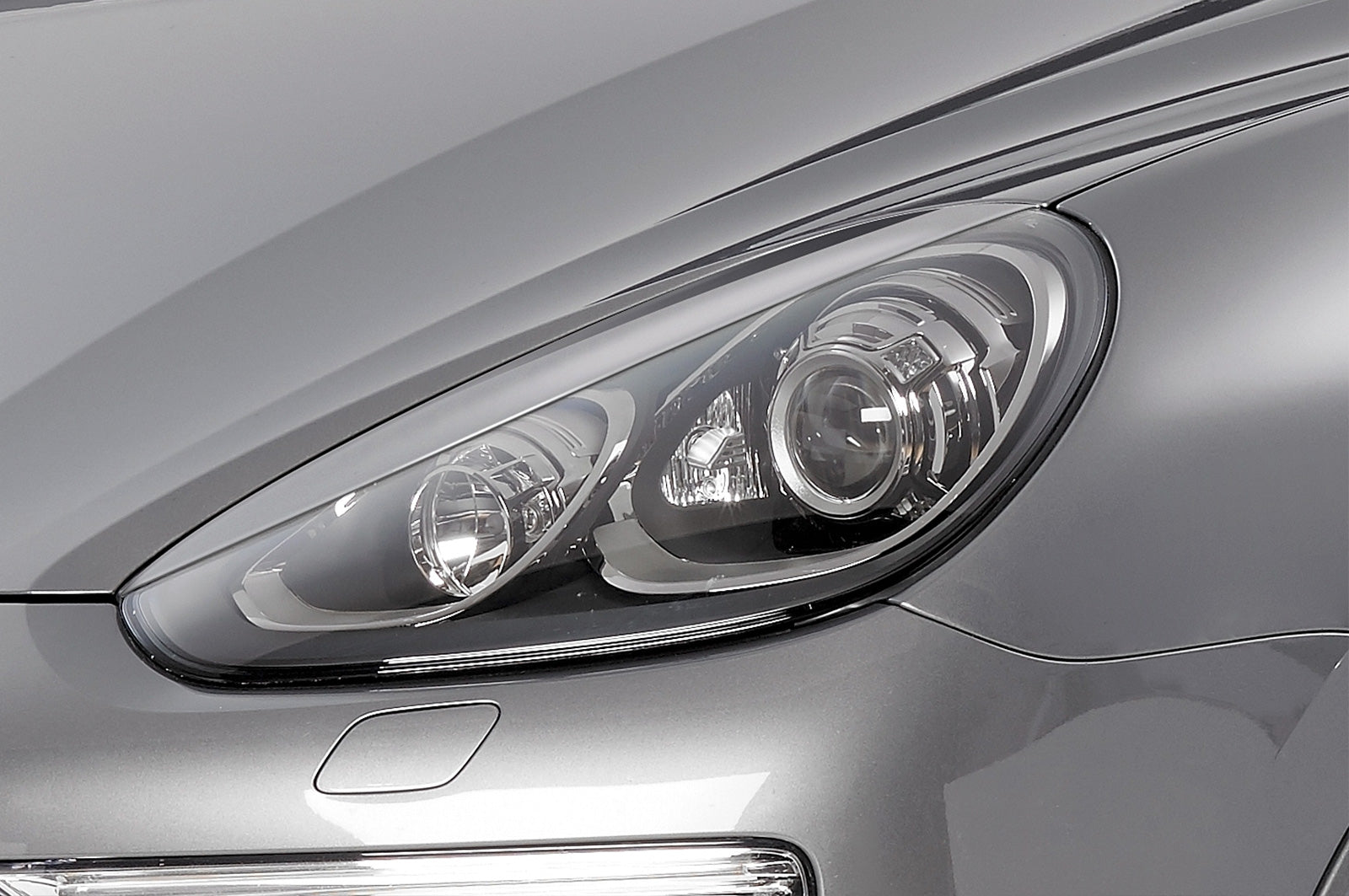 Capace faruri pentru Porsche Cayenne 92A SB253