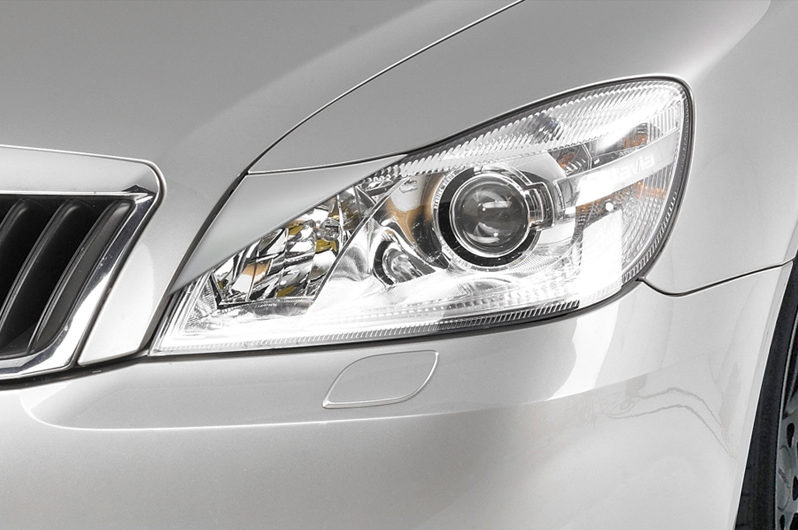 Capace faruri pentru Skoda Octavia 2 SB042