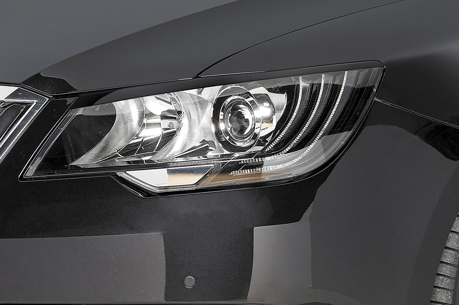 Capace faruri pentru Skoda Superb II 3T SB255