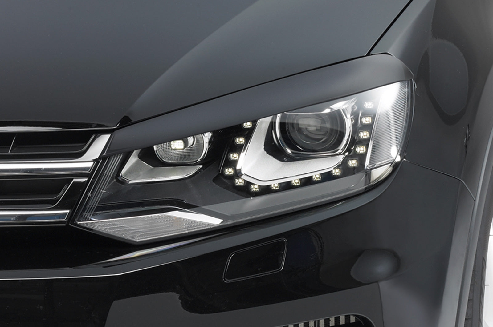 Capace faruri pentru VW Touareg II (Tip 7P) SB085