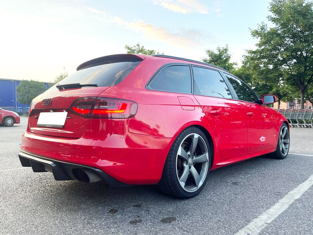 Difuzor bara spate fusta spoiler lip AUDI A4 B8 2012-2015 SEDAN AVANT cu bara SLINE aspect RS TFB TUNING