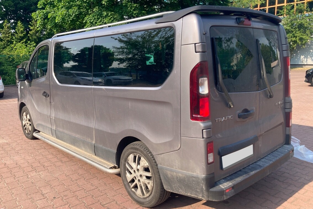 Eleron luneta portbagaj OPEL VIVARO RENAULT TRAFIC din 2014+ TFB TUNING